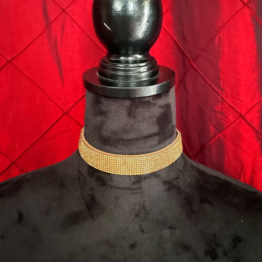 Gold Color Sequin Choker